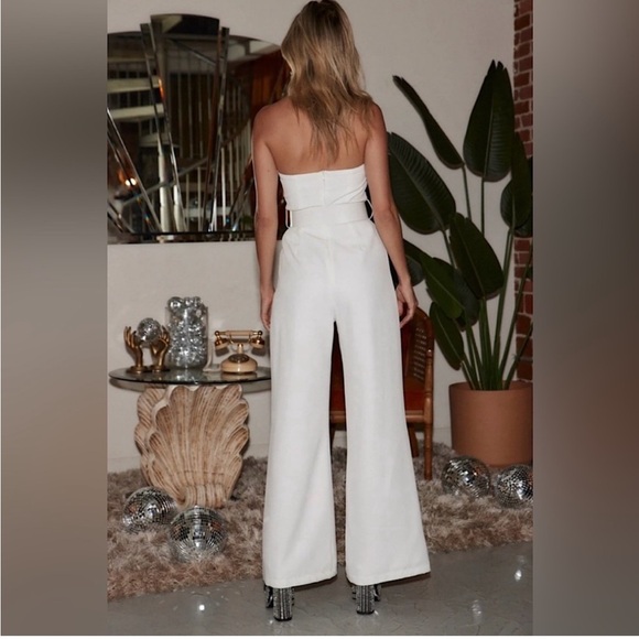 NWT 12th Tribe White Velma Feathered Strapless Jumpsuit - Picture 2 of 9